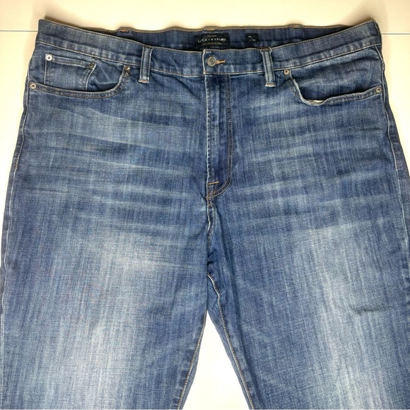 Lot of 2 - Lucky Brand Jeans Mens 46x30 - Athletic Fit and 181 Relaxed Straight - Picture 2 of 11